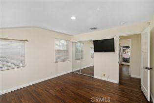 Single Family Residence, 13437 McCormick st, Sherman Oaks, CA 91401 - 17