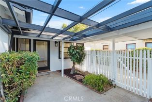 Single Family Residence, 13437 McCormick st, Sherman Oaks, CA 91401 - 4