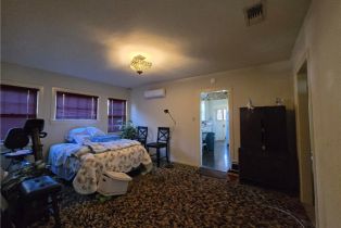 Single Family Residence, 918 Harvard rd, Burbank, CA 91501 - 3