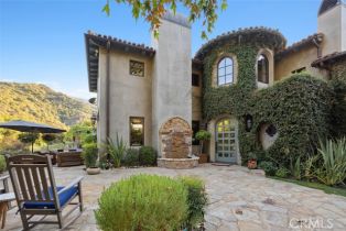 Single Family Residence, 2040 Mckain st, Calabasas, CA 91302 - 2