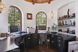 Single Family Residence, 2040 Mckain st, Calabasas, CA 91302 - 39