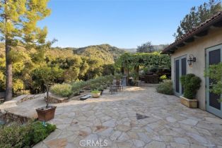 Single Family Residence, 2040 Mckain st, Calabasas, CA 91302 - 42