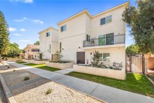 Apartment, 17154 Chatsworth st, Granada Hills, CA 91344 - 3