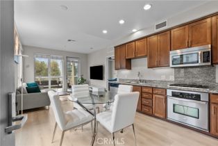 Condominium, 21301 Erwin st, Woodland Hills, CA 91367 - 6