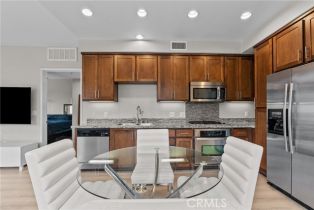 Condominium, 21301 Erwin st, Woodland Hills, CA 91367 - 7