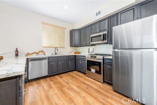 Apartment, 17158 Chatsworth st, Granada Hills, CA 91344 - 6