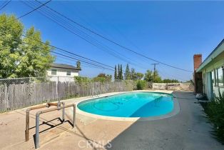 Single Family Residence, 20523 Tiara st, Woodland Hills, CA 91367 - 30