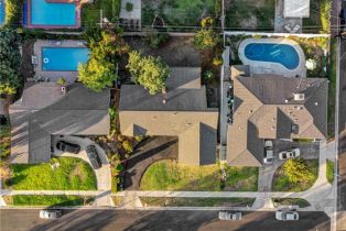 Single Family Residence, 23805 Bessemer st, Woodland Hills, CA 91367 - 31