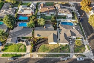 Single Family Residence, 23805 Bessemer st, Woodland Hills, CA 91367 - 32