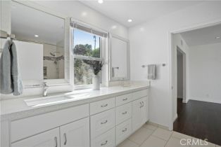 Single Family Residence, 22286 Cass ave, Woodland Hills, CA 91364 - 30