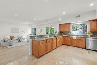 Single Family Residence, 18635 Calvert st, Tarzana, CA 91335 - 10