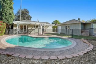 Single Family Residence, 4615 Sunnyslope ave, Sherman Oaks, CA 91423 - 24