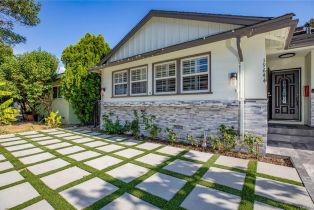 Single Family Residence, 19644 Victory BLVD, CA  , CA 91335