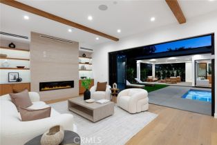 Single Family Residence, 4435 Katherine ave, Sherman Oaks, CA 91423 - 24