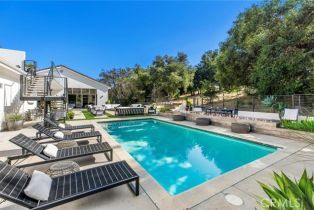 Single Family Residence, 207 Saddlebow rd, Bell Canyon, CA 91307 - 13