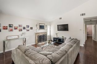 Condominium, 16235 Devonshire st, Granada Hills, CA 91344 - 8