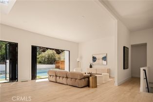 Single Family Residence, 3219 Laurel Canyon blvd, Studio City, CA 91604 - 3