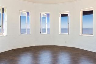 Apartment, 212 Coast hwy, Laguna Beach, CA 92651 - 2