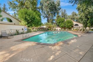 Condominium, 22330 Victory blvd, Woodland Hills, CA 91367 - 15