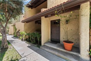 Condominium, 7808 Via Tortona, Burbank, CA  Burbank, CA 91504