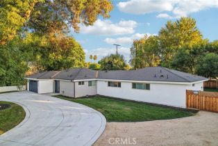 Single Family Residence, 22548 Victory blvd, Woodland Hills, CA 91367 - 43