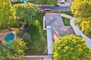 Single Family Residence, 22548 Victory blvd, Woodland Hills, CA 91367 - 48