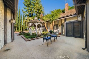 Single Family Residence, 17555 Embassy dr, Encino, CA 91316 - 58