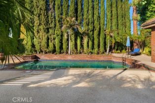 Single Family Residence, 17555 Embassy dr, Encino, CA 91316 - 65