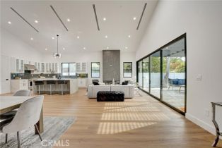 Single Family Residence, 14136 Emelita st, Sherman Oaks, CA 91401 - 16