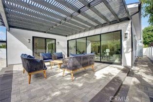 Single Family Residence, 14136 Emelita st, Sherman Oaks, CA 91401 - 56