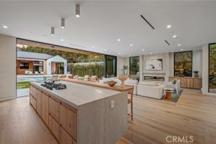 Single Family Residence, 15158 Greenleaf st, Sherman Oaks, CA 91403 - 7