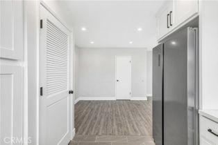 Apartment, 18543 Clark st, Tarzana, CA 91356 - 2