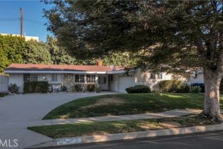 Single Family Residence, 23133 Bigler ST, Woodland Hills, CA  Woodland Hills, CA 91364