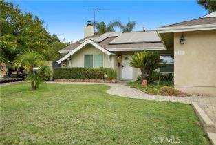 Single Family Residence, 11640 Gothic ave, Granada Hills, CA 91344 - 2