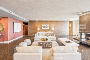 Condominium, 1333 Beverly Glen blvd, Westwood, CA 90024 - 4