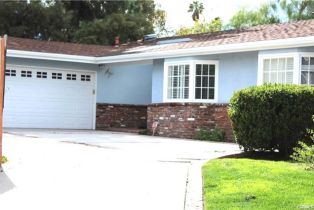 Single Family Residence, 23312 Ostronic DR, Woodland Hills, CA  Woodland Hills, CA 91367