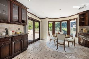 Single Family Residence, 24664 Via Tecolote, Calabasas, CA 91302 - 11