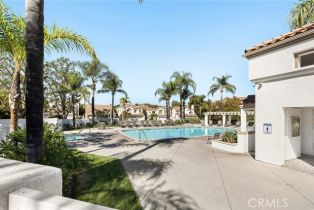 Single Family Residence, 24664 Via Tecolote, Calabasas, CA 91302 - 39