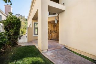 Single Family Residence, 24664 Via Tecolote, Calabasas, CA 91302 - 4