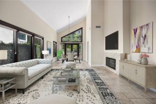 Single Family Residence, 24664 Via Tecolote, Calabasas, CA 91302 - 6