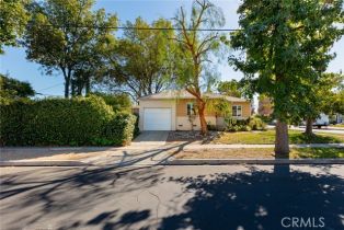 Single Family Residence, 5972 Jamieson ave, Encino, CA 91316 - 3