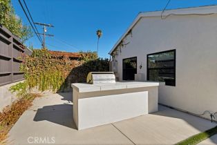 Single Family Residence, 4941 Hesperia ave, Encino, CA 91316 - 48