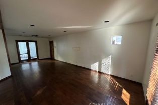 Single Family Residence, 21429 Rios st, Woodland Hills, CA 91364 - 12