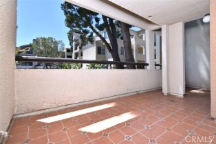 Condominium, 21500 Burbank blvd, Woodland Hills, CA 91367 - 12