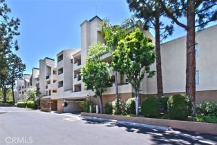 Condominium, 21500 Burbank blvd, Woodland Hills, CA 91367 - 2