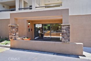 Condominium, 21500 Burbank blvd, Woodland Hills, CA 91367 - 3