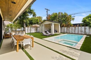 Single Family Residence, 4708 Noble ave, Sherman Oaks, CA 91403 - 63