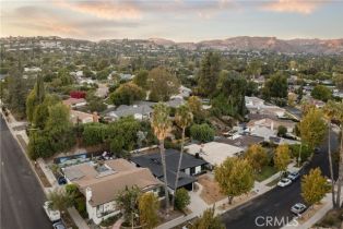 Single Family Residence, 5907 Adler ave, Woodland Hills, CA 91637 - 35