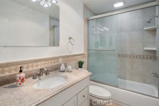 Condominium, 9534 Via Ricardo, Burbank, CA 91504 - 12