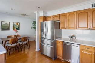 Condominium, 9534 Via Ricardo, Burbank, CA 91504 - 7